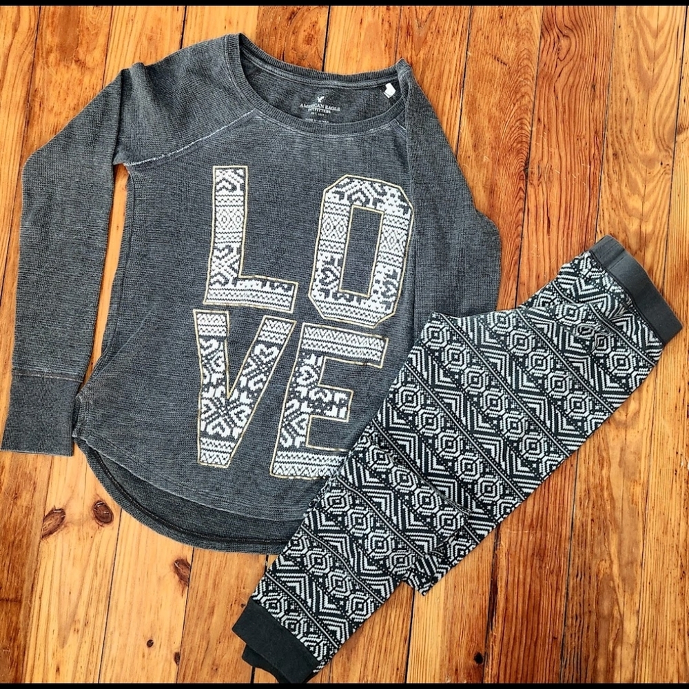 Americsn Eagle Womens Comfy Soft Gray Love Print Pajama Set Small New - Picture 1 of 2